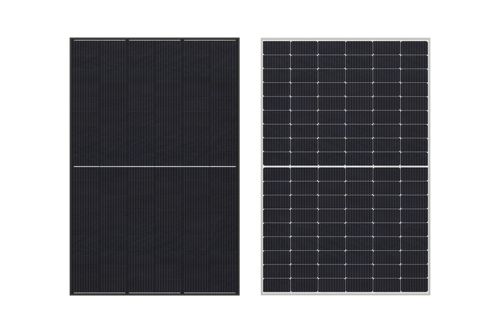 Zwei neue monokristalline Per-Halbzelle-Module: das NU-JC410 und die komplett schwarze Variante NU-JC400B.