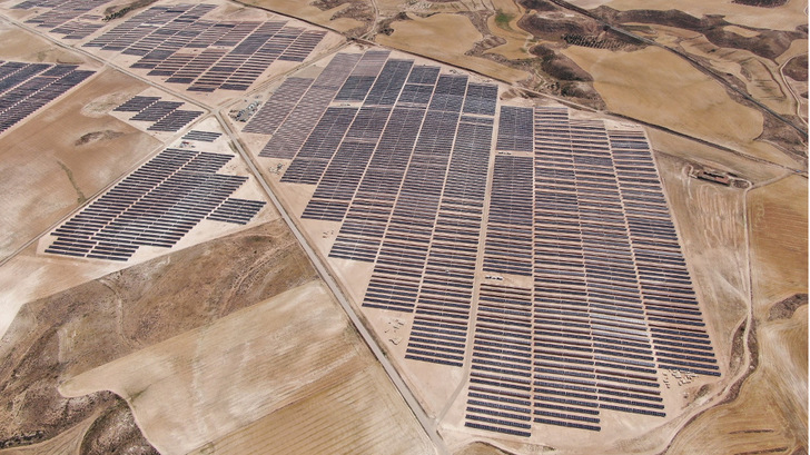 Das Kraftwerk Esplendor in Spanien ist eines der Projekte, die Q Cells entwickelt hat und die jetzt in die Expertise von Q Energy einfließen.