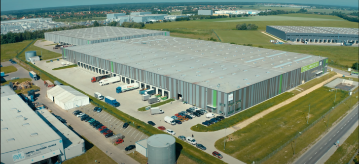 Die Lagerhalle des Großhändlers Keno in Gleiwitz, Polen.