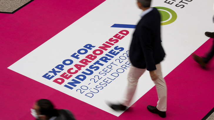 Die DecarbXpo ist die Fachmesse zur Dekarbonisierung der Wirtschaft. Sie fand in Düsseldorf statt. - © Messe Düsseldorf / tillmann
