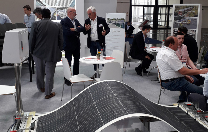 Sunman präsentierte zur Intersolar in München sehr leistungsstarke, flexible Module. - © Heiko Schwarzburger
