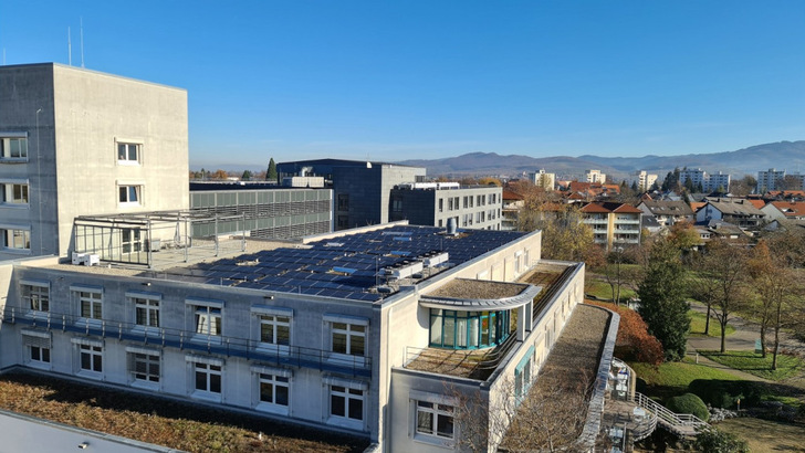 Mit dem Onlineportal reagiert Badenova auf die gestiegene Anmeldezahlen von Solaranlagen.