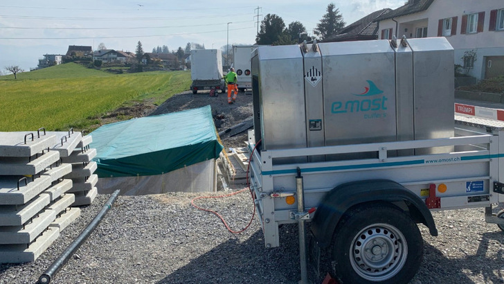 Der mobile Speicher eignet sich unter anderem für die Stromversorgung auf Baustellen ohne Dieselgenerator.