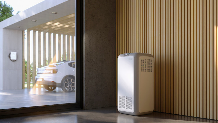 Über Heimspeicher und Ladebox verbindet Senec die Nutzung von Sonnenstrom mit der E-Mobilität. - © Senec GmbH
