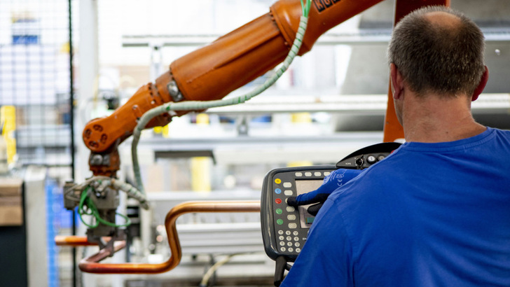 Bis 2027 will Stiebel Eltron die Zahl der Mitarbeiter in Holzminden verdreifachen.