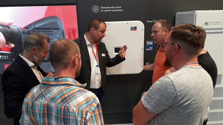 Der Messestand von SMA in München dürfte auch in diesem Jahr wieder sehr gut besucht sein, wie im Vorjahr.