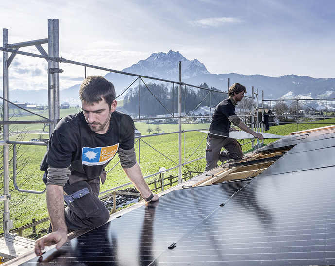 Für mehr Zubau mangelt es an Solarteuren. - © Foto: Swissolar
