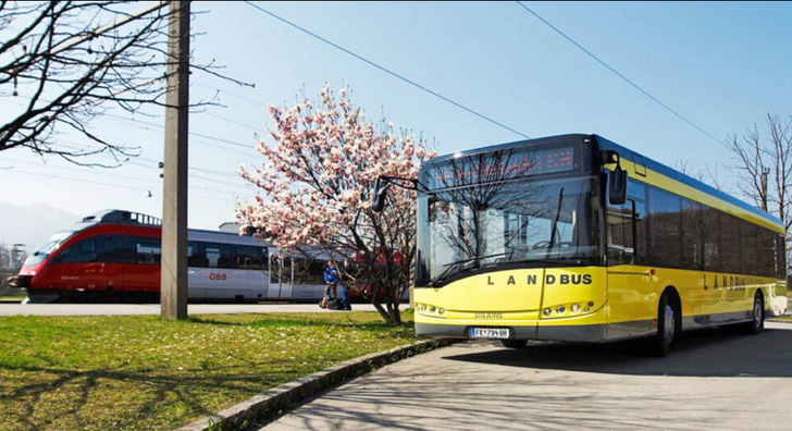 Wie die Bahn sollen im Vorarlberg in Zukunft auch die Busse elektrisch unterwegs sein. - © Dietmar Mathis
