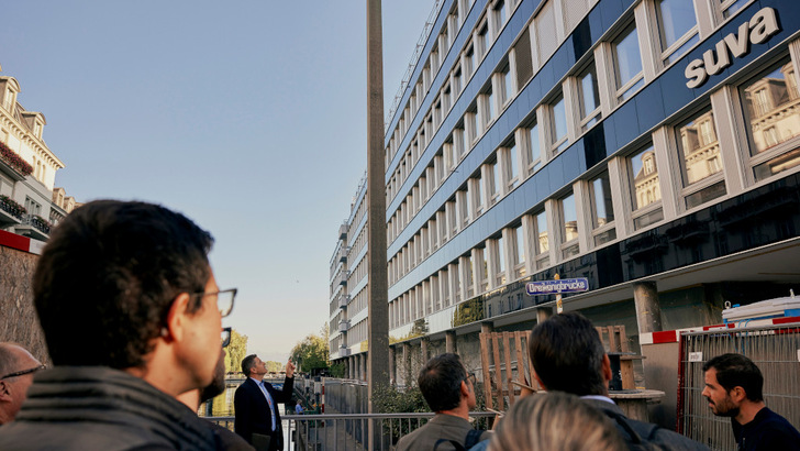 Die BIPV ist meist immer noch mehrheitlich den großen Projekten vorbehalten, wo Strom vor Ort genutzt werden kann.