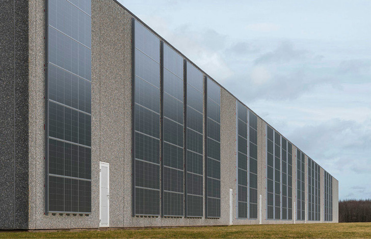 Produkt der Woche: die Montage von vorgehängten, hinterlüfteten Solarfassaden.