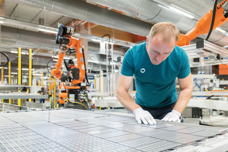 Solarwatt setzt auf Glas-Glas-Module für die Energiewende.