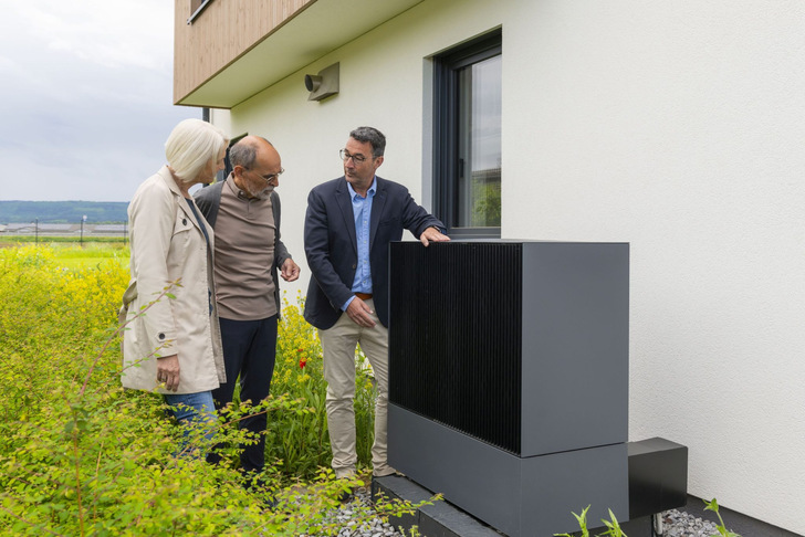  Wärmepumpen können künftig gedrosselt werden, wenn das Stromnetz im Wohngebiet am Anschlag ist.