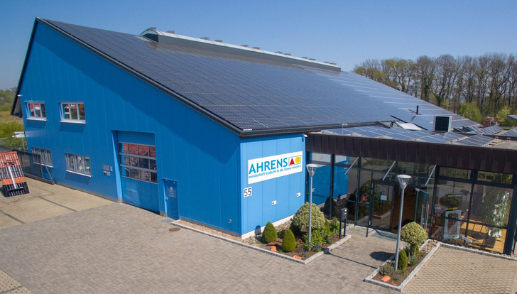 Das Unternehmen hat knapp 60 Mitarbeiter und eine Kundenbasis von mehr als 4.500 Solaranlagen. - © Solarwatt
