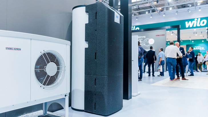  Auf der Messe in Essen stehen solarelektrische Wärmesysteme im Mittelpunkt.