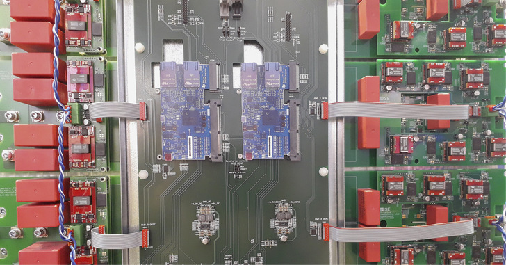 Die Leistungselektronik wird intelligenter: Sie erlaubt mehr Funktionen für kleine und große Solaranlagen.