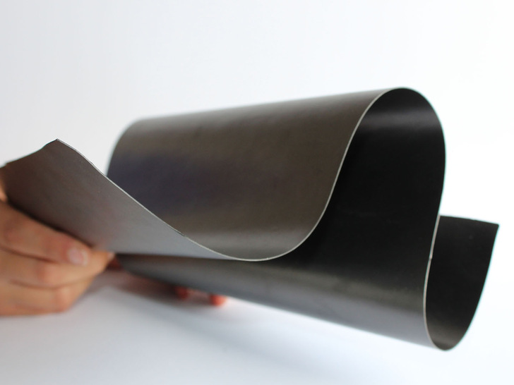 Eine sehr flexible Bipolarplatte auf Kohlenstoffbasis hat das Potenzial, Bipolarplatten aus Titan im Elektrolyse-Stack zu ersetzen.