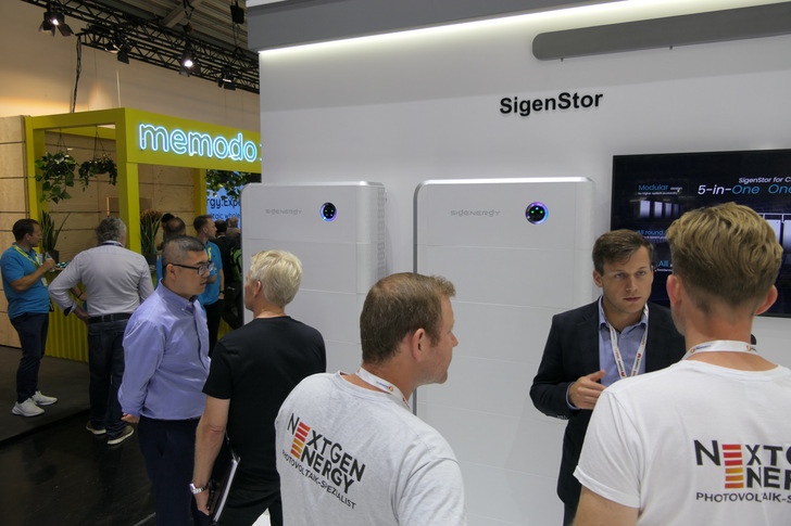 Auf der Messe in München: Heimspeicher sind nach wie vor sehr gefragt.