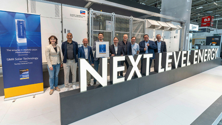 SMA gehörte zu den Gewinnern der diesjährigen Awards, mit Innovationen für den Anschluss von Solarparks.