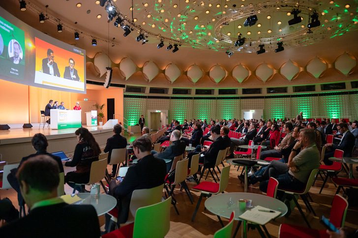 Viel los: Ein Blick in den Saal auf dem Forum im Jahr 2023.