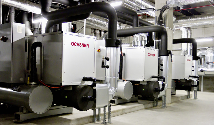 Größere Wärmepumpen 
bei Ikea in Berlin.