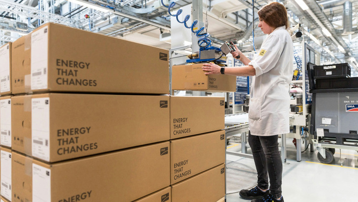 SMA plant welweit 1.100 Stellen abzubauen.