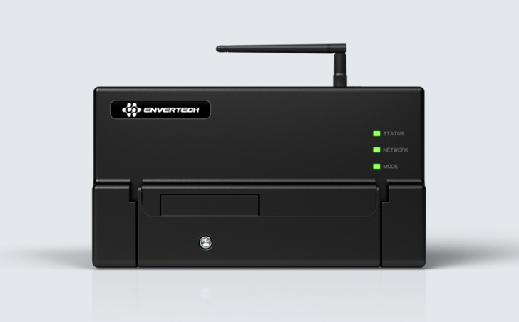 Das Gerät Enverbridge EVB300 wiegt nur 340 Gramm. - © Envertech