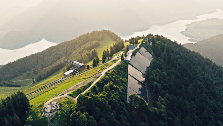 Die Lage am Hang brachte einige Herausforderungen mit sich.