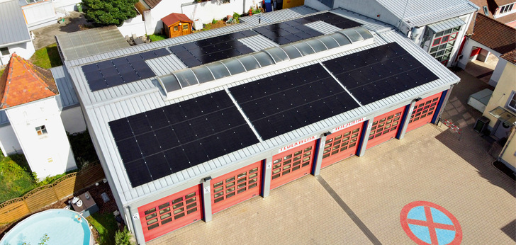 Neues Solardach für die Feuerwehr im Ortsteil Wiesental.
