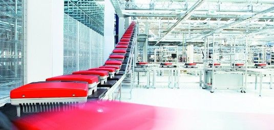 SMA fertigt seine Wechselrichter nur auf Bestellung an.