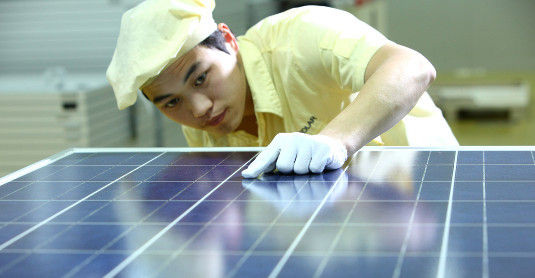 Die chinesischen Modulherteller bekommen ein maximales Handelsvolumen, dass sie nach Europa exportieren dürfen.