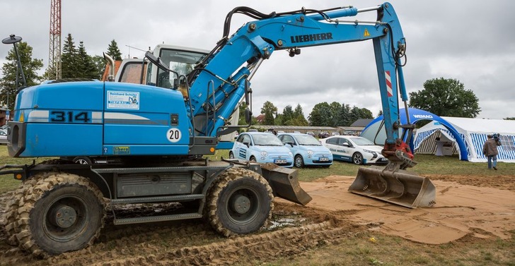 Start für den ersten Batteriepark in Europa.