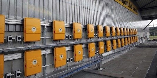 In zukunft sollen nicht mehr alle Soalrstromanlagen gleichzeitig vom Netz gehen, wenn die Frequenz schwankt.