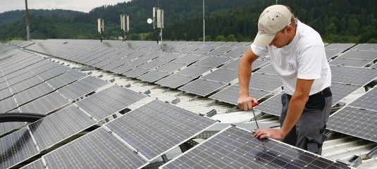 Der Installateur entscheidet maßgeblich mit, welche Komponenten beim Kunden verbaut werden. - © S.A.G. Solarstrom
