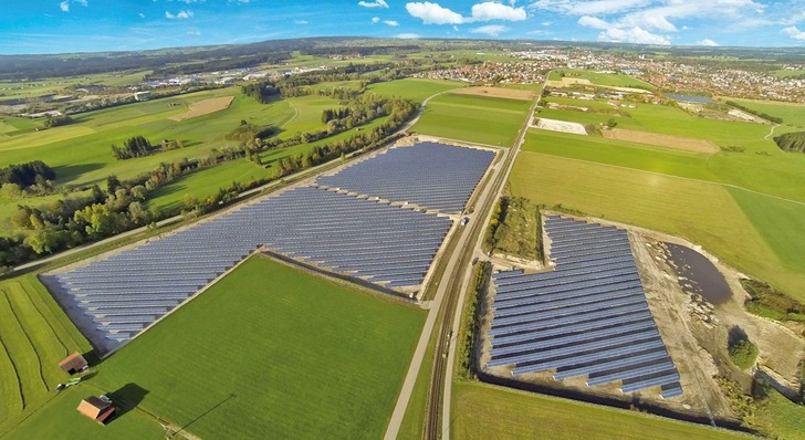 Solarpark im Allgäu. - © Refusol
 Solarpark im Allgäu.