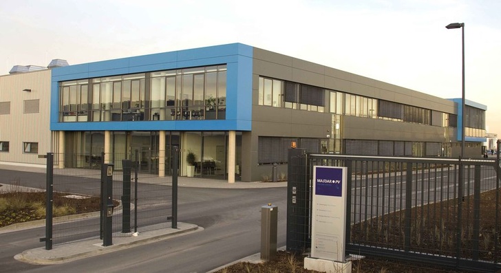 Modulwerk von Masdar PV in Ichtershausen, einem Vorort der thüringischen Landeshauptstadt Erfurt.