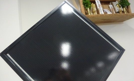 Dieses Labormodul von Solar Frontier schaffte im Sommer 2013 bereits mehr als 19 Prozent Wirkungsgrad.