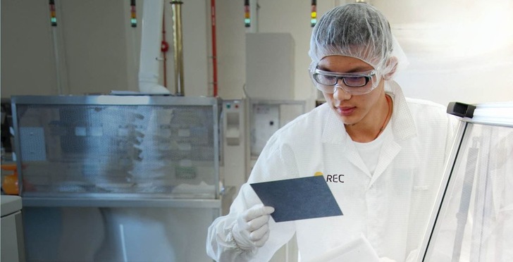 Das neue Zellkonzept soll jetzt in die Massenproduktion überführt werden. - © REC Solar ASA
 Das neue Zellkonzept soll jetzt in die Massenproduktion überführt werden.