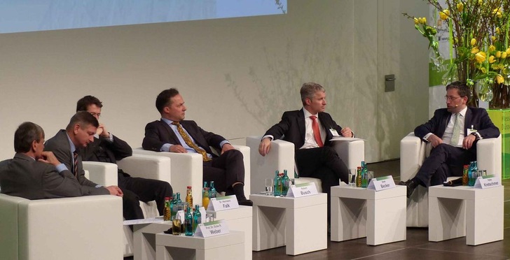 Im Mittelpunkt der Debatte auf der diesjährigen Energy Storage stand die deutsche Energiewende. Vor allem die geplante Belastung des Eigenverbrauchs von Solarstrom mit einer EEG-Umlage stieß auf heftige Kritik.