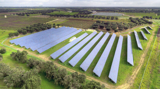 Die Anlage von S.A.G. Solarstrom im italienischen Esposito hat eine Leistung von fast einem Megawatt.