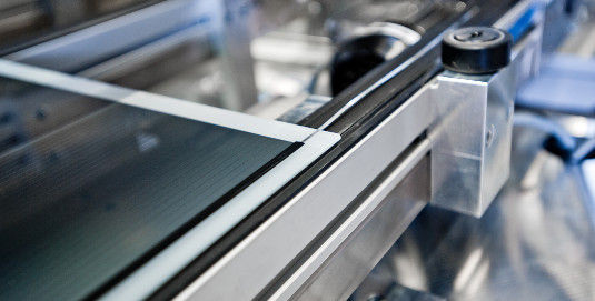 Schon seit Jahren arbeiten Singulus und Solibro zusammen, um das Aufbringen der Pufferschichten auf den CIGS-Halbleitern zu optimieren.