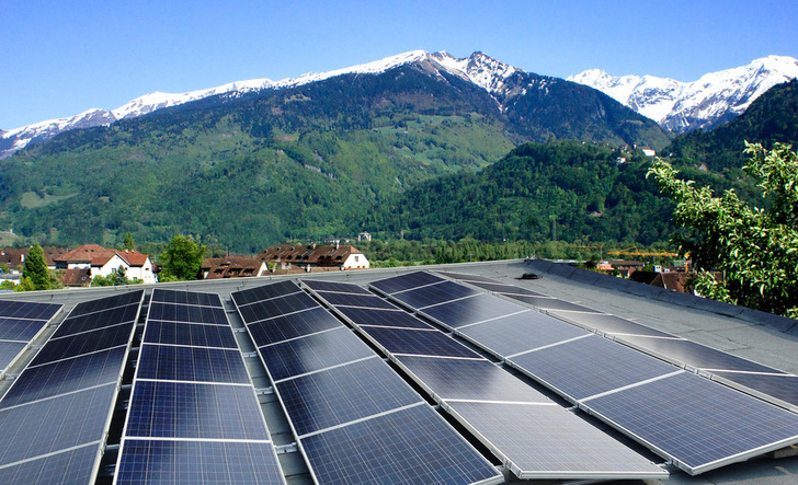 Der Solarzubau in der Schweiz könnte ins Stocken geraten.