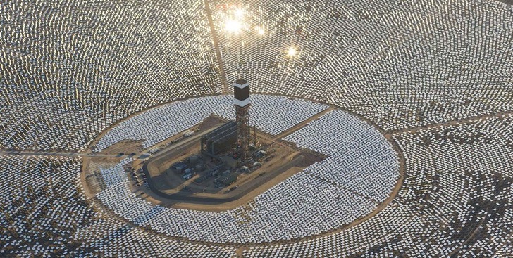 Teil der Desertec-Illusion: Ein solares Turmkraftwerk.