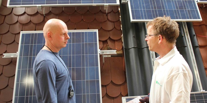 photovoltaik-Redakteur William Vorsatz bei Baywa r.e. in Tübingen. - © William Vorsatz
 photovoltaik-Redakteur William Vorsatz bei Baywa r.e. in Tübingen.