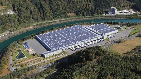 Der Generator auf den Dach des Kärntener Logistikzentrums ist die derzeit größte Anlage dieser Art in Österreich.