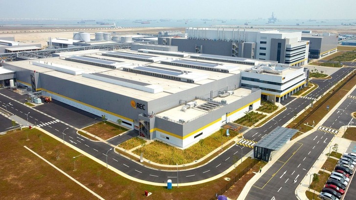 Fabrik von REC Solar in Singapur. - © REC Solar
