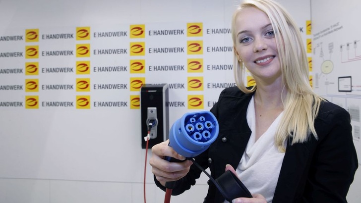 Der Ladetechnik kommt bei der Energiewende im Verkehrssektor eine zentrale Bedeutung zu.