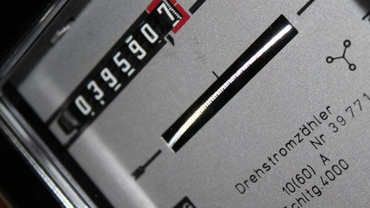 Bis Ende dieses Monats sollten die Netzbetreiber die Zählerstände wissen. Sonst drohen den Anlagenbetreibern satte Einbußen.