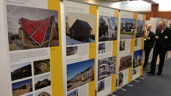 Die Zahl der Projekte und damit die Erfahrungen in der Solararchitektur wachsen.