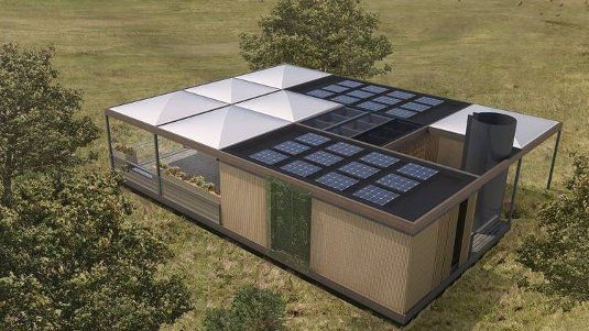 Für die Stromversorgung sorgt eine Photovoltaikanlagen auf dem Dach. Der riesige Speicher sammelt das Regenwasser, das zu Trinkwasser gefiltert wird.