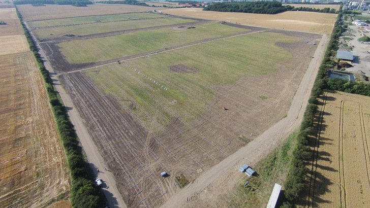 Der Solarpark in Dänemark soll bis Ende des Jahres ans Netz. - © Wircon
